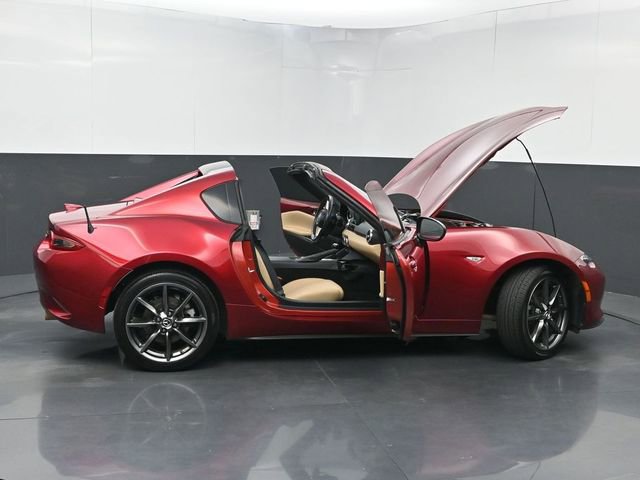 Used 2019 MAZDA MX-5 Miata RF Grand Touring RWD image 35