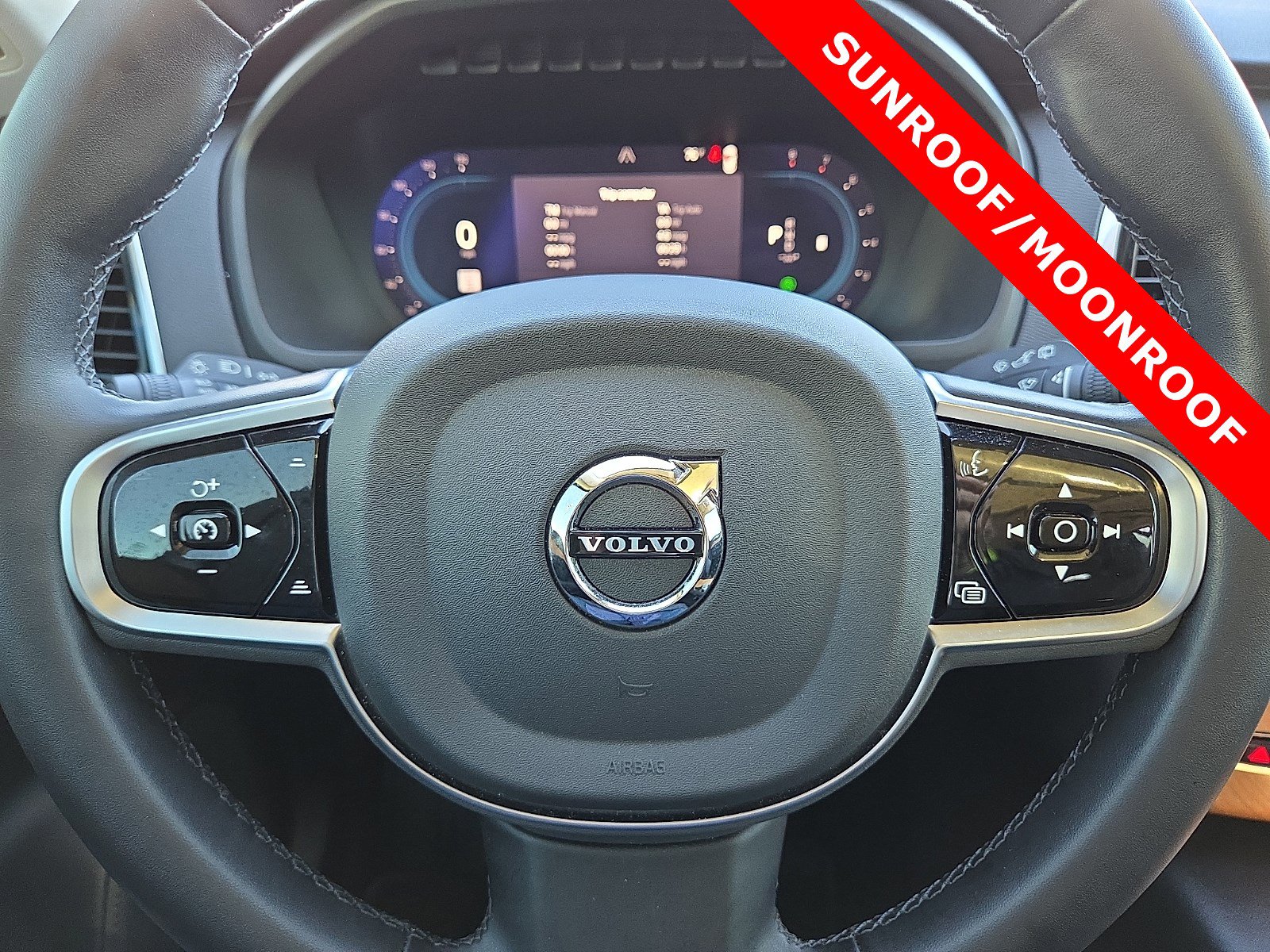 Used 2025 Volvo XC90 B6 Plus w/ Protection Package Premier image 24