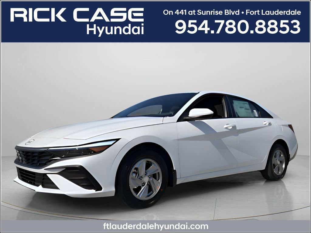 New 2026 Hyundai Elantra SE FWD image 1