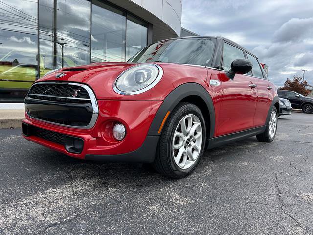 Used 2015 MINI Cooper S image 2