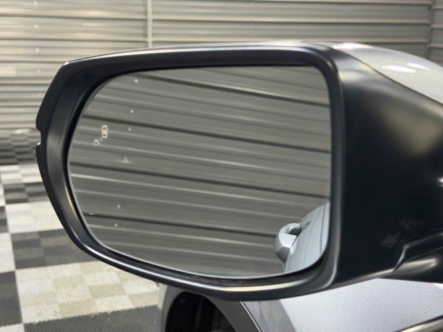 Used 2018 Honda CR-V Touring image 35