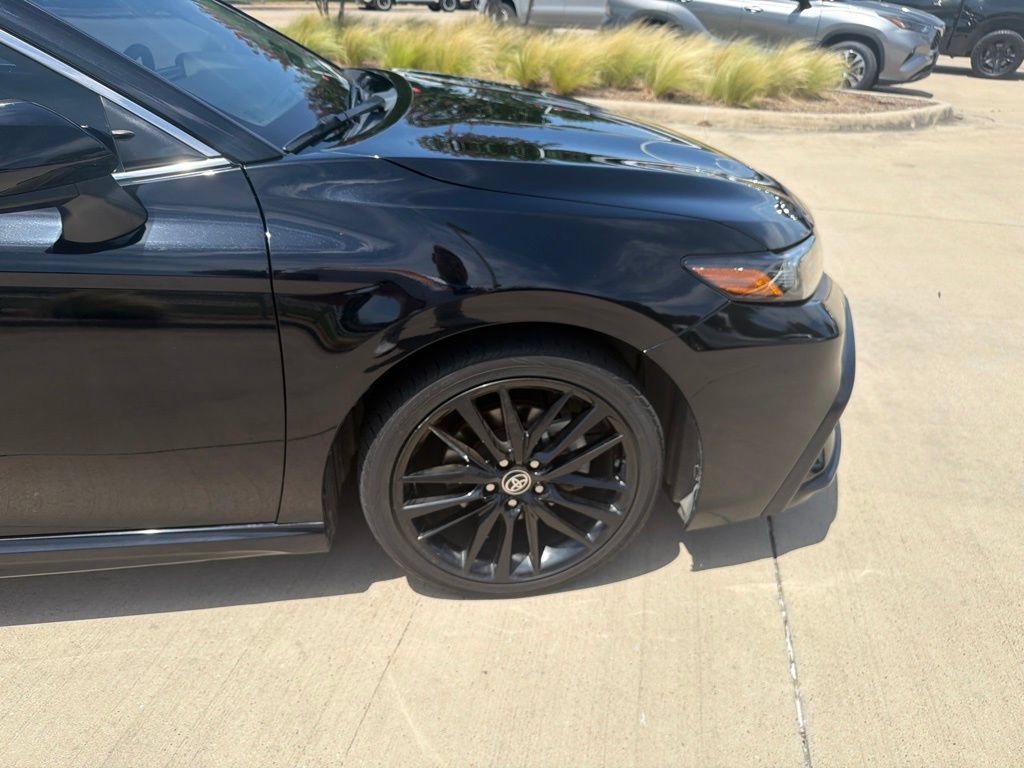 Used 2021 Toyota Camry SE FWD image 7