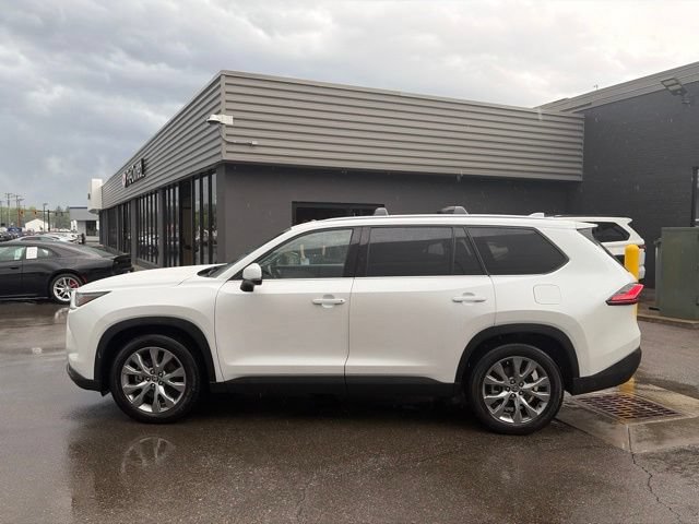 Used 2024 Toyota Grand Highlander AWD Hybrid image 6