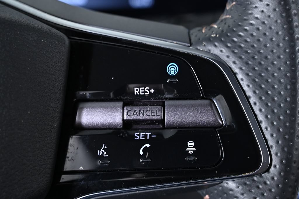 Certified 2023 Nissan Ariya FWD image 13
