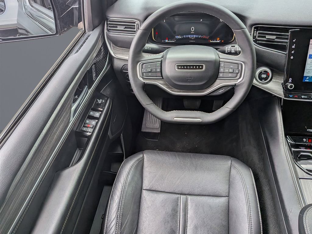 Used 2024 Jeep Wagoneer Series II AWD/4WD image 16