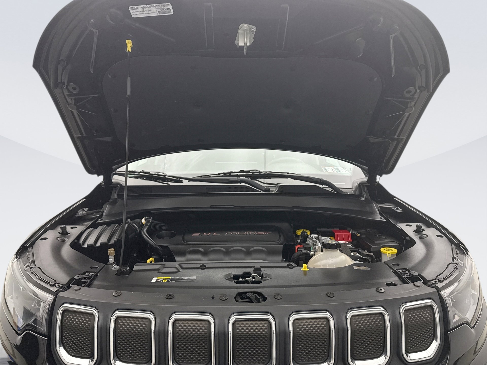 Used 2022 Jeep Compass Latitude image 24