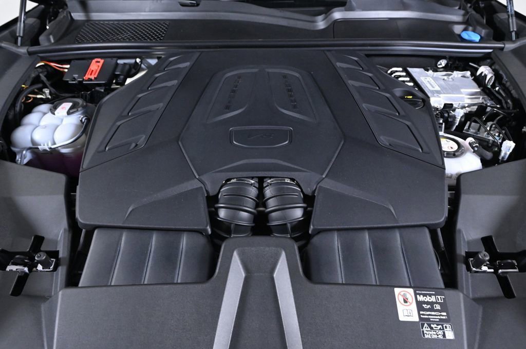 Certified 2026 Porsche Cayenne Turbo image 26