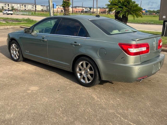 Used 2008 Lincoln MKZ image 2