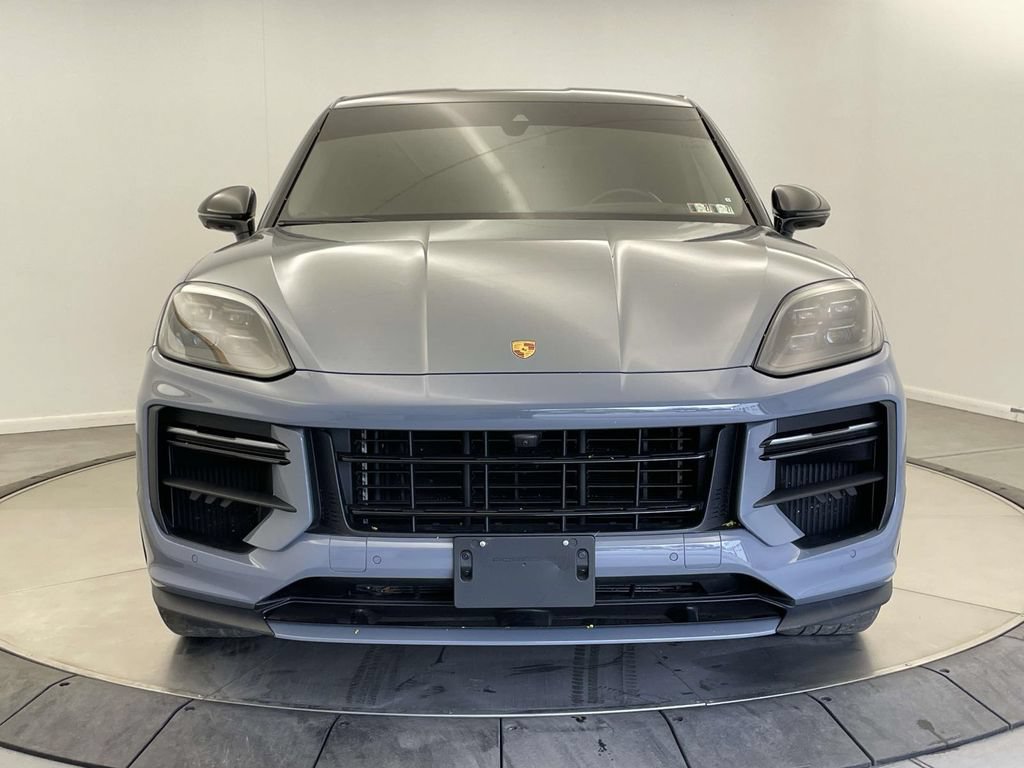 Certified 2024 Porsche Cayenne Turbo GT AWD/4WD image 10