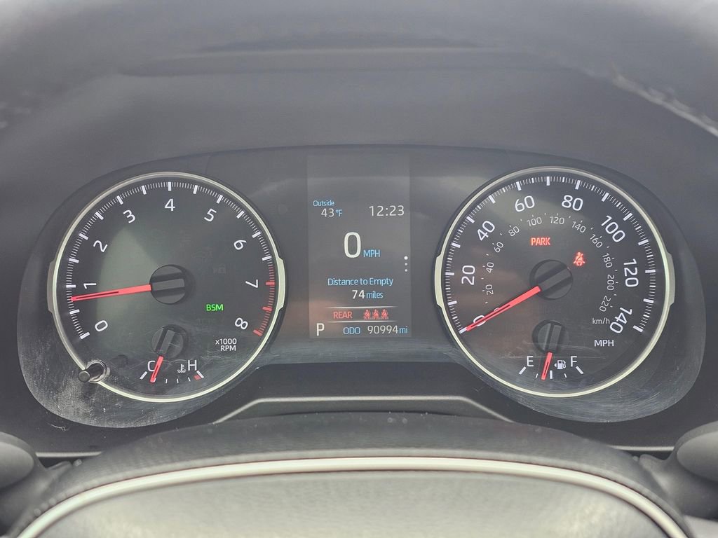 Used 2020 Toyota RAV4 XLE w/ Convenience Package AWD/4WD image 28