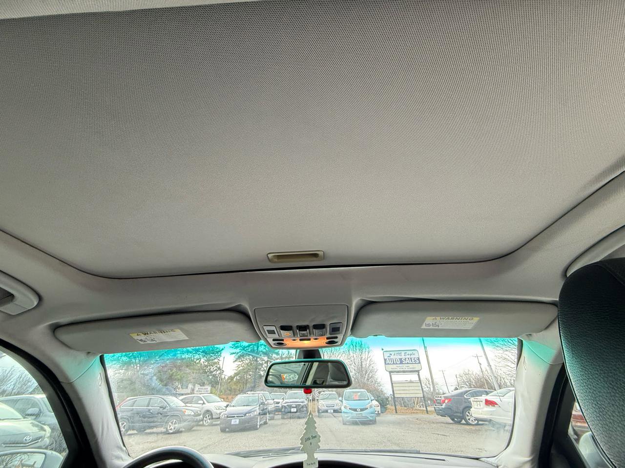 Used 2004 BMW 525i Sedan image 18