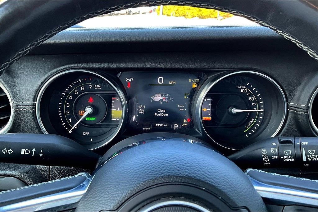 Used 2023 Jeep Wrangler Unlimited Sahara w/ Cold Weather Group image 12