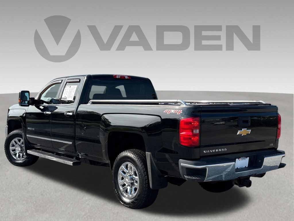 Used 2018 Chevrolet Silverado 3500 LTZ w/ Snow Plow Prep Package AWD/4WD image 25