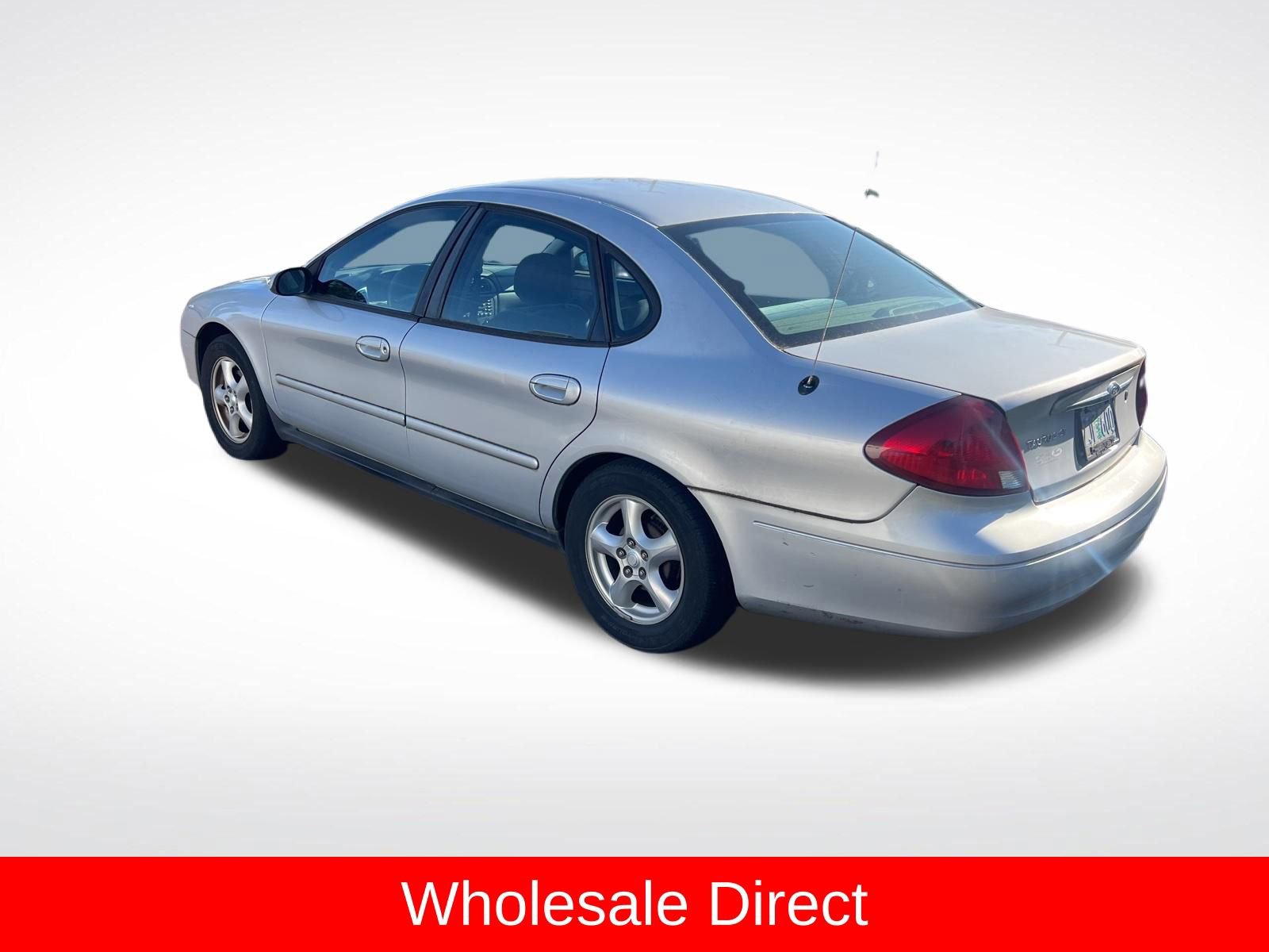 Used 2002 Ford Taurus SE image 4