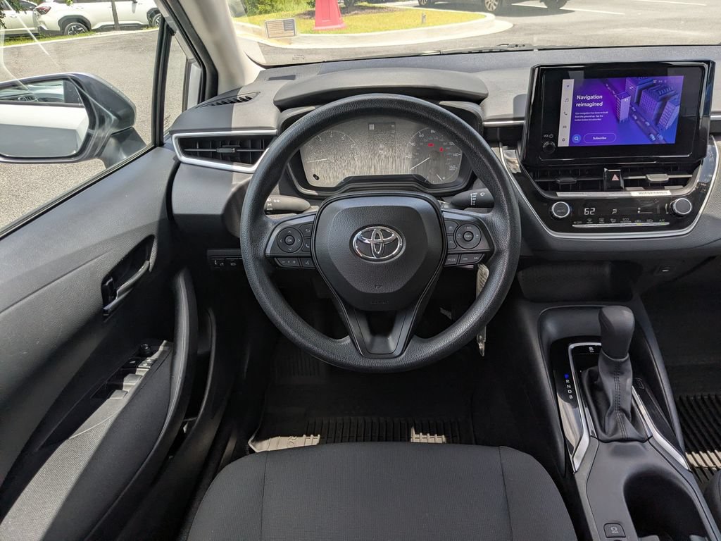 Used 2024 Toyota Corolla LE FWD image 15