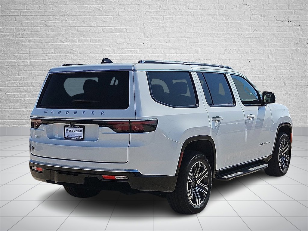 New 2025 Jeep Wagoneer Base image 4