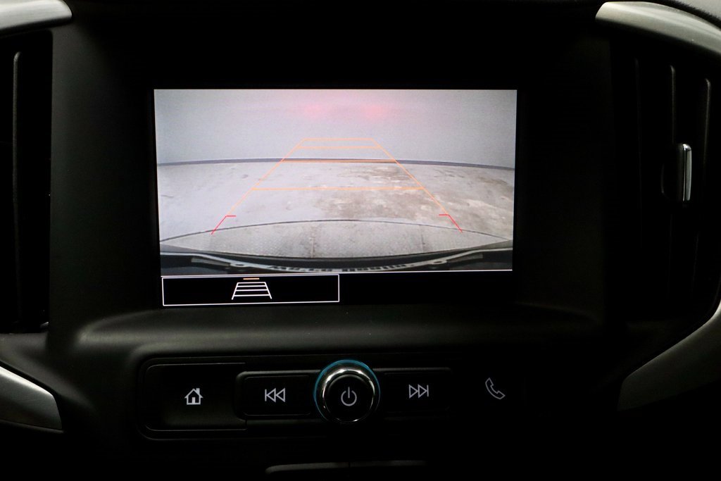 Used 2022 GMC Terrain SLE w/ Driver Convenience Package image 2