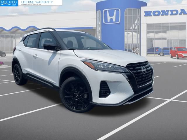 Used 2024 Nissan Kicks SR