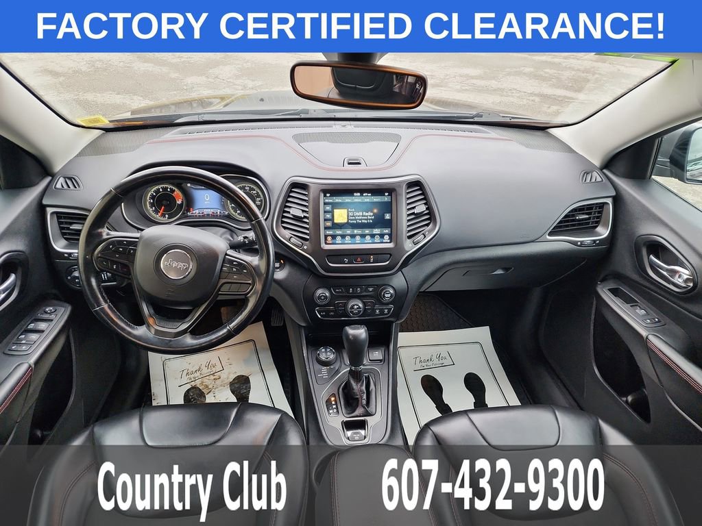 Used 2021 Jeep Cherokee Trailhawk AWD/4WD image 25