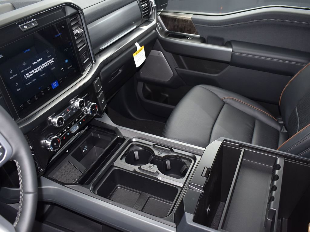 New 2026 Ford F350 Lariat w/ FX4 Off-Road Package image 11