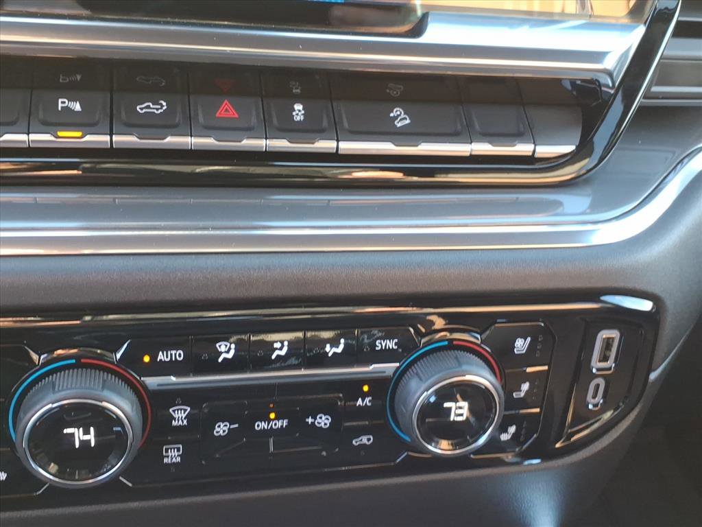 Used 2025 Chevrolet Silverado 2500 High Country w/ Z71 Off-Road Package image 26