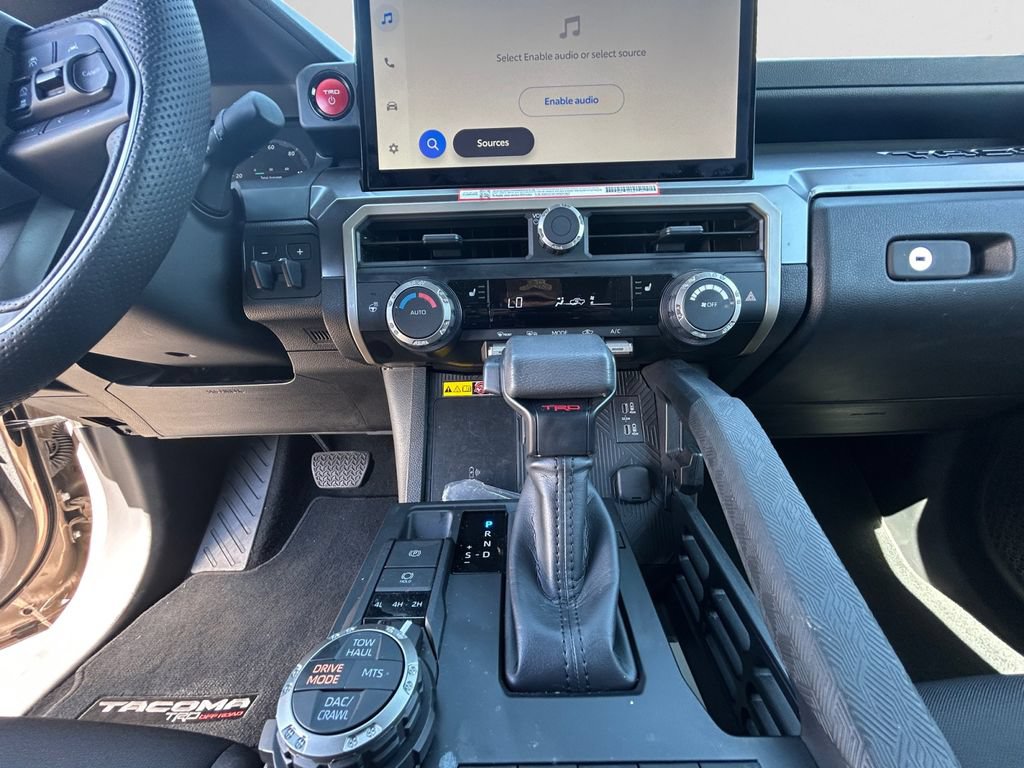 Used 2026 Toyota Tacoma TRD Off-Road w/ TRD Off Road Upgrade Package AWD/4WD image 3