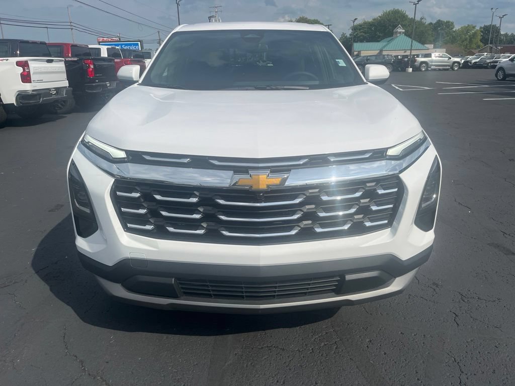 New 2027 Chevrolet Equinox LT FWD image 9