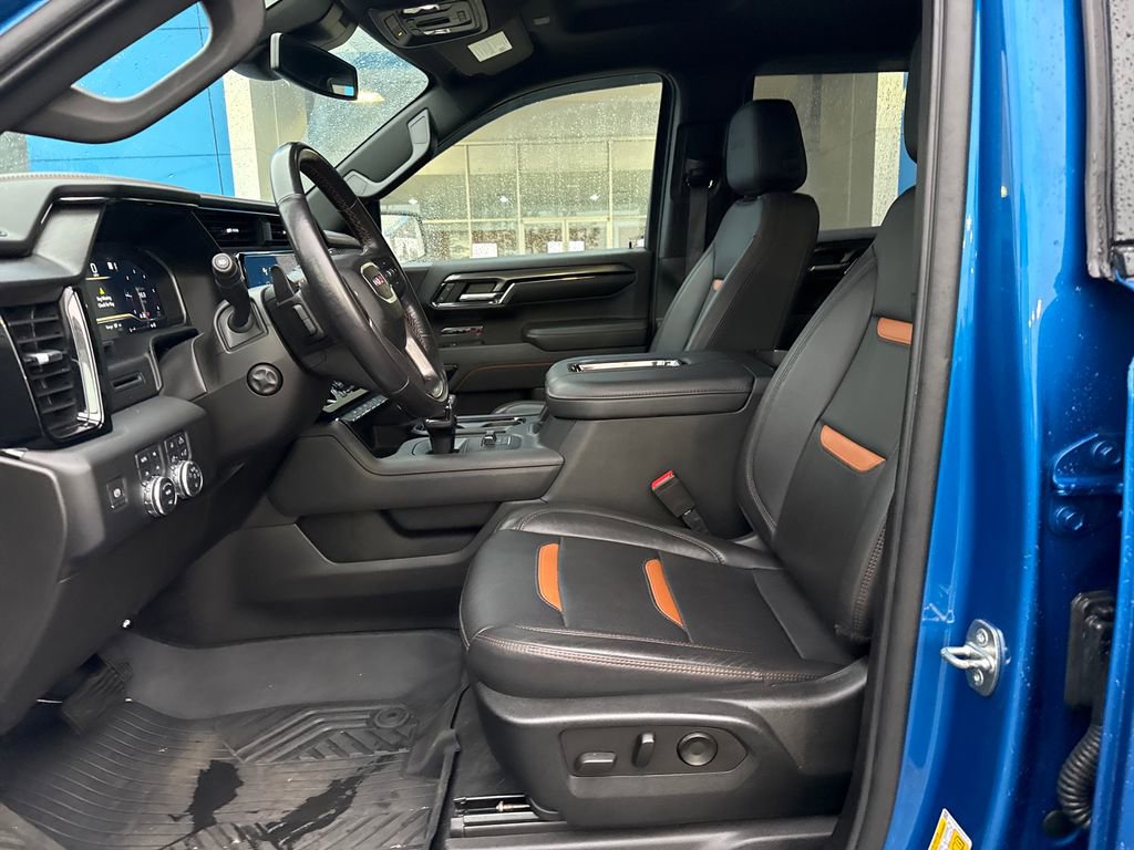 Used 2022 GMC Sierra 1500 AT4 w/ AT4 Preferred Package image 11