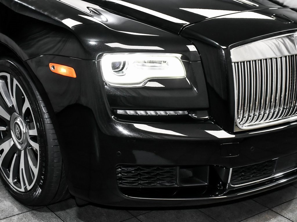 Used 2018 Rolls-Royce Ghost image 68