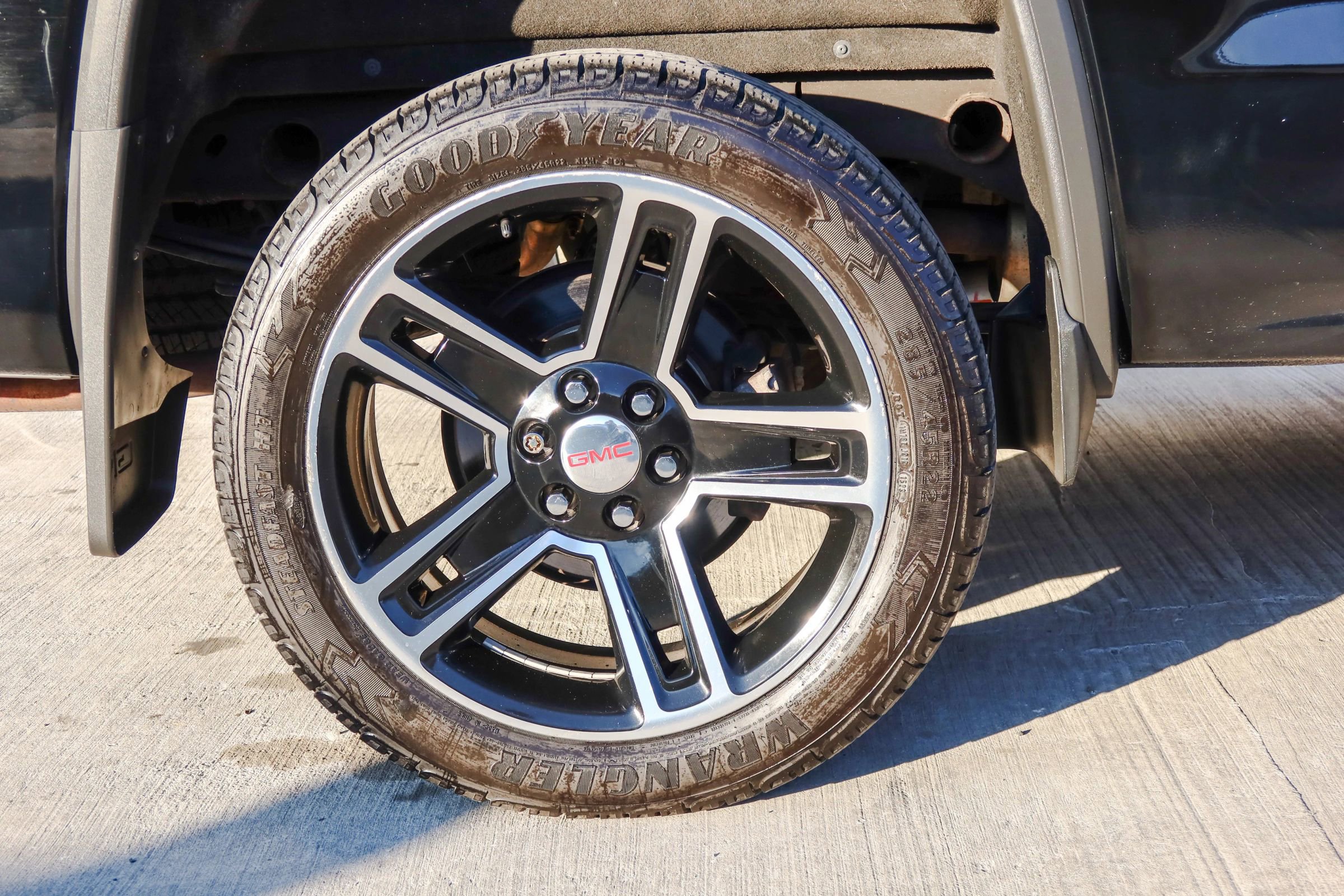 Used 2016 GMC Sierra 1500 SLT AWD/4WD image 30