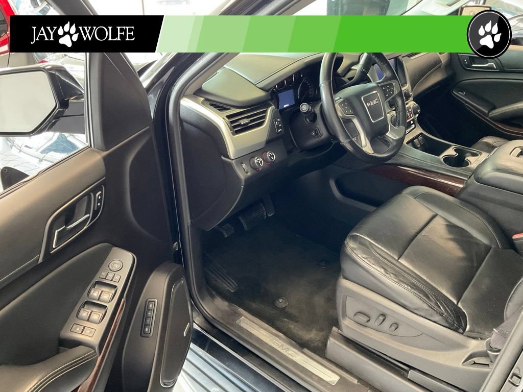 Used 2016 GMC Yukon SLT AWD/4WD image 9
