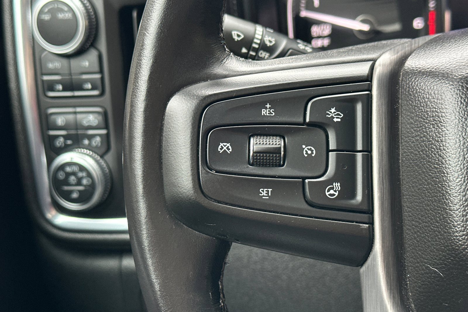 Certified 2020 GMC Sierra 1500 Denali w/ Denali Ultimate Package image 31