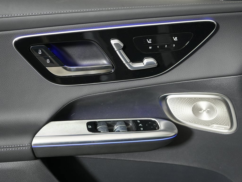 Certified 2026 Mercedes-Benz GLC 300 4MATIC image 26