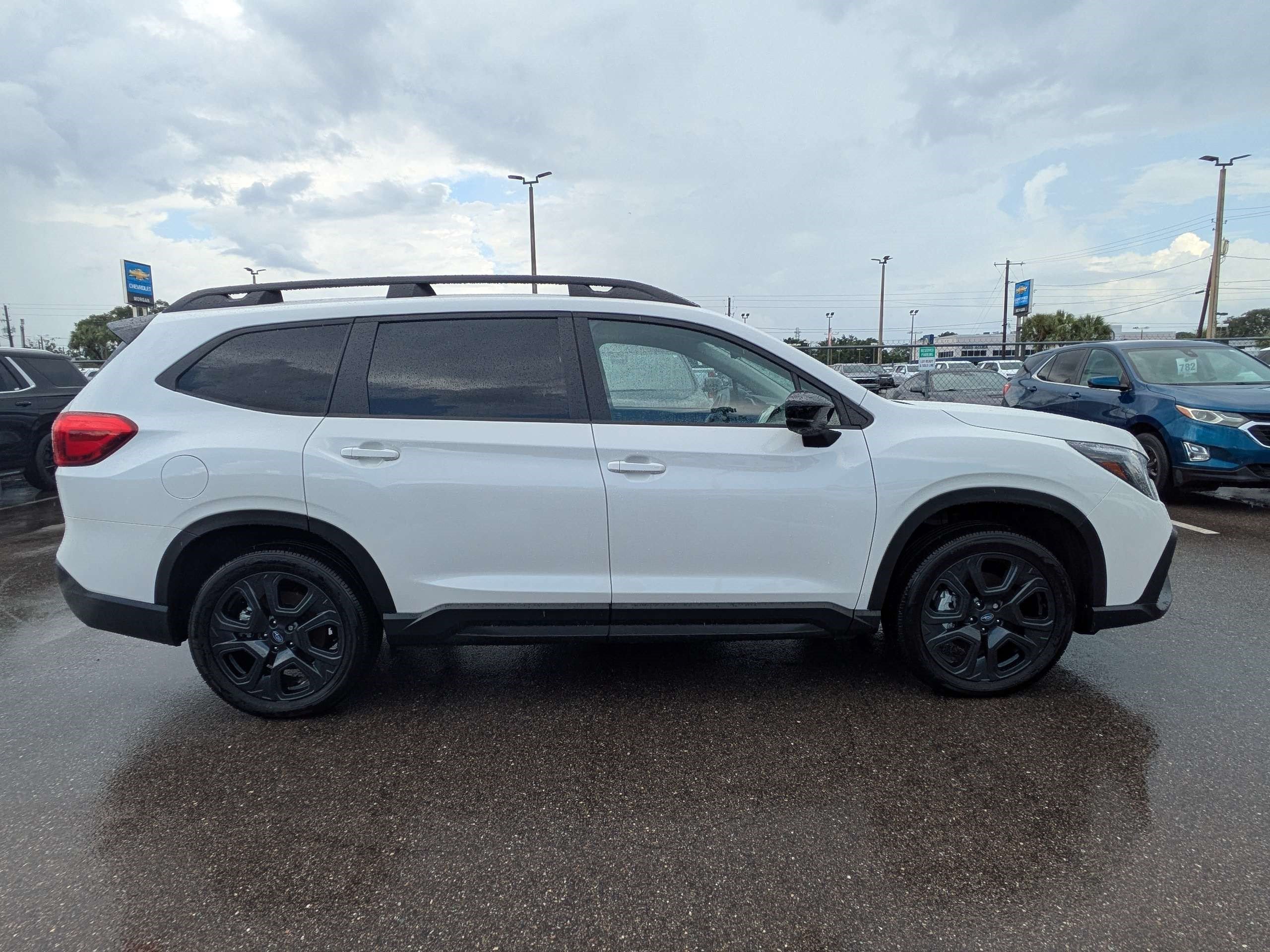 Used 2025 Subaru Ascent Bronze Edition AWD/4WD image 2