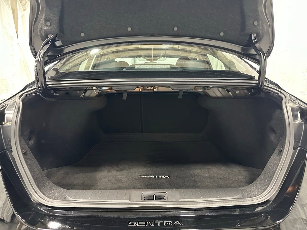 Used 2025 Nissan Sentra S w/ Lighting Package image 42