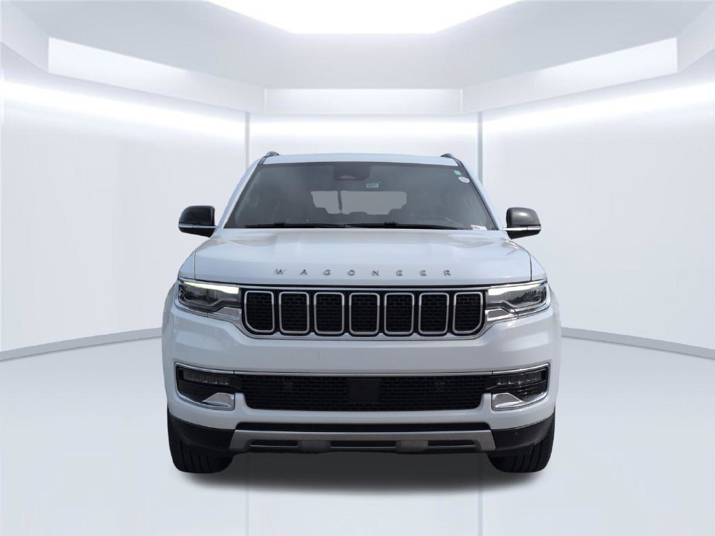 Used 2024 Jeep Wagoneer Series III AWD/4WD image 10