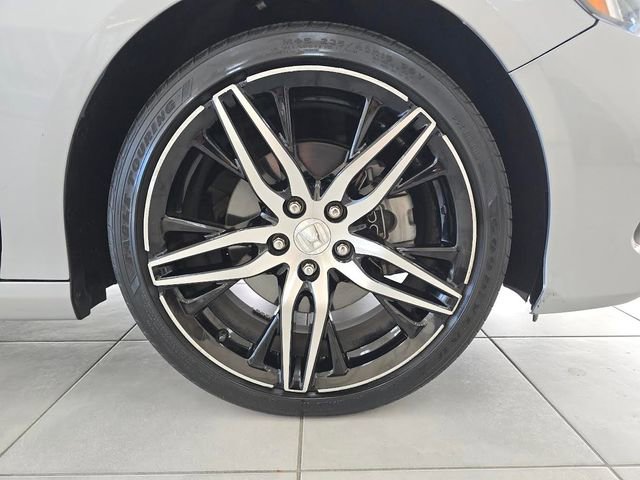 Used 2021 Honda Accord Touring image 11