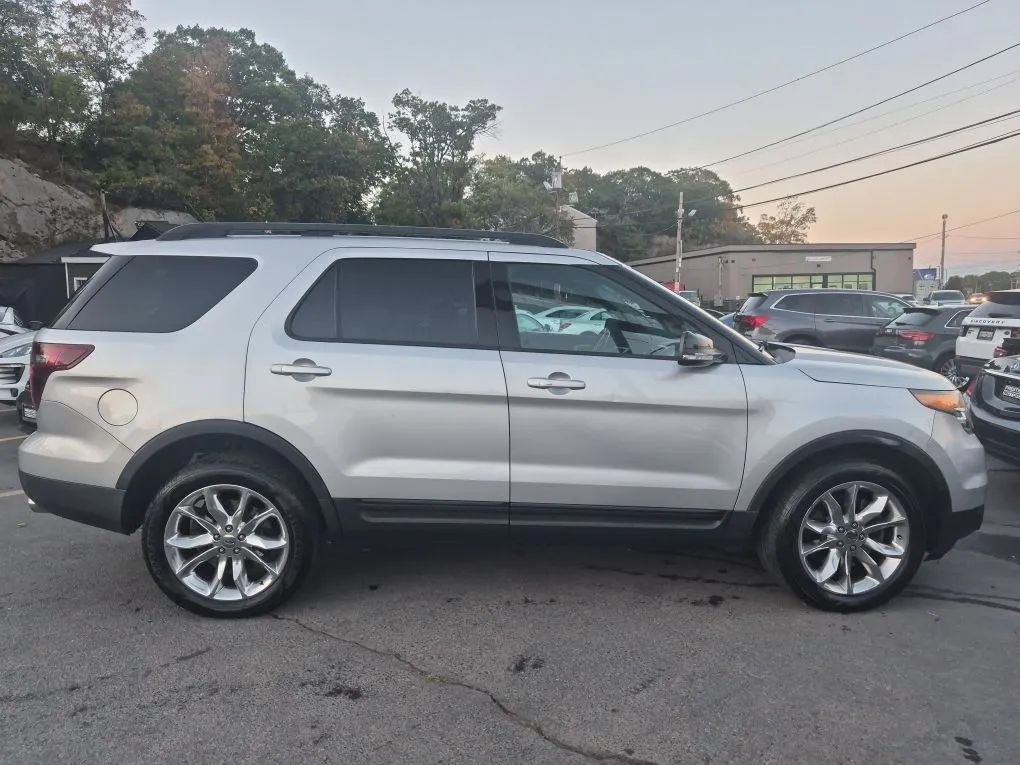 Used 2015 Ford Explorer Sport w/ Equipment Group 401A AWD/4WD image 23