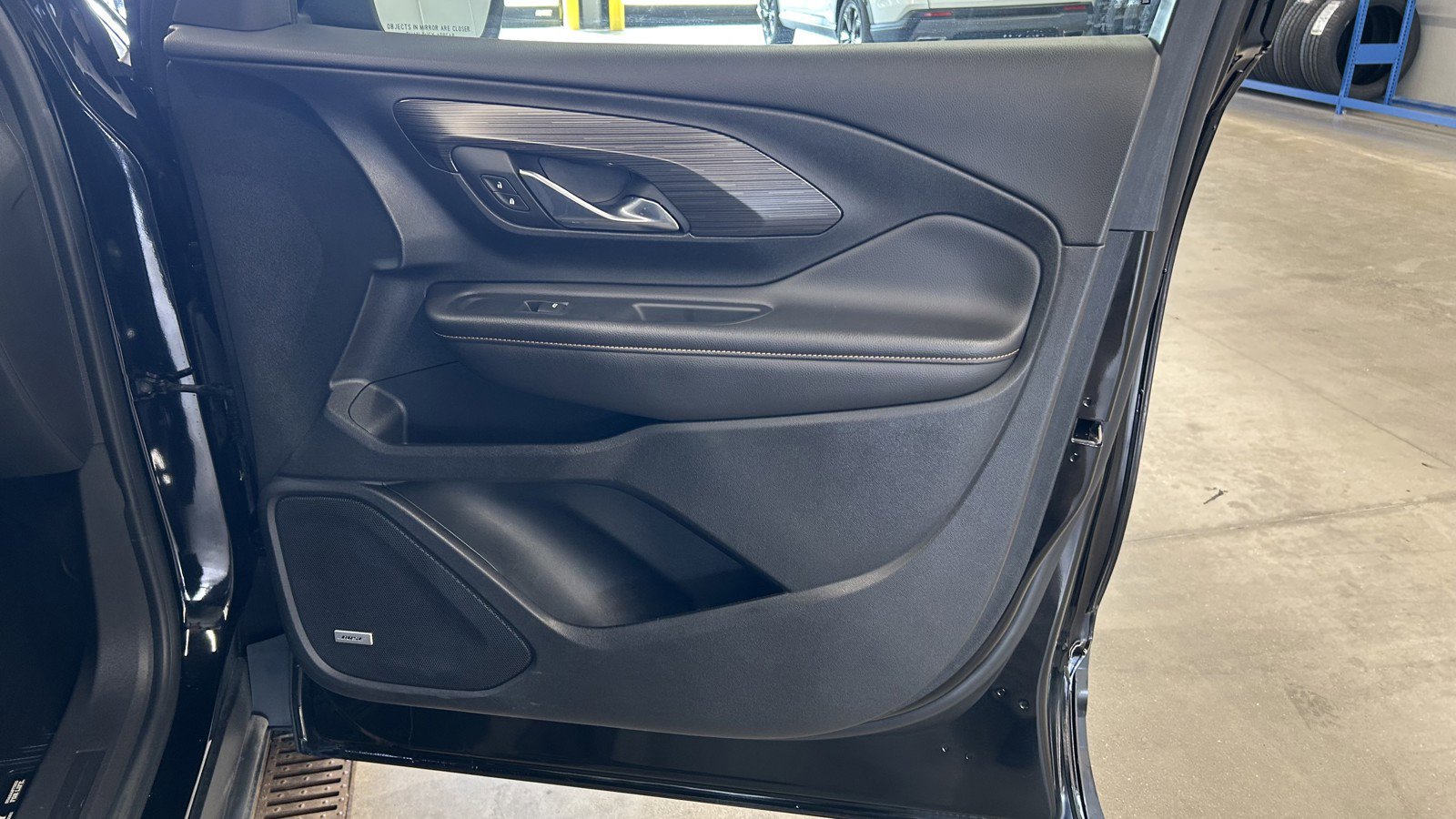 Used 2021 GMC Terrain SLT w/ Infotainment Package II image 18