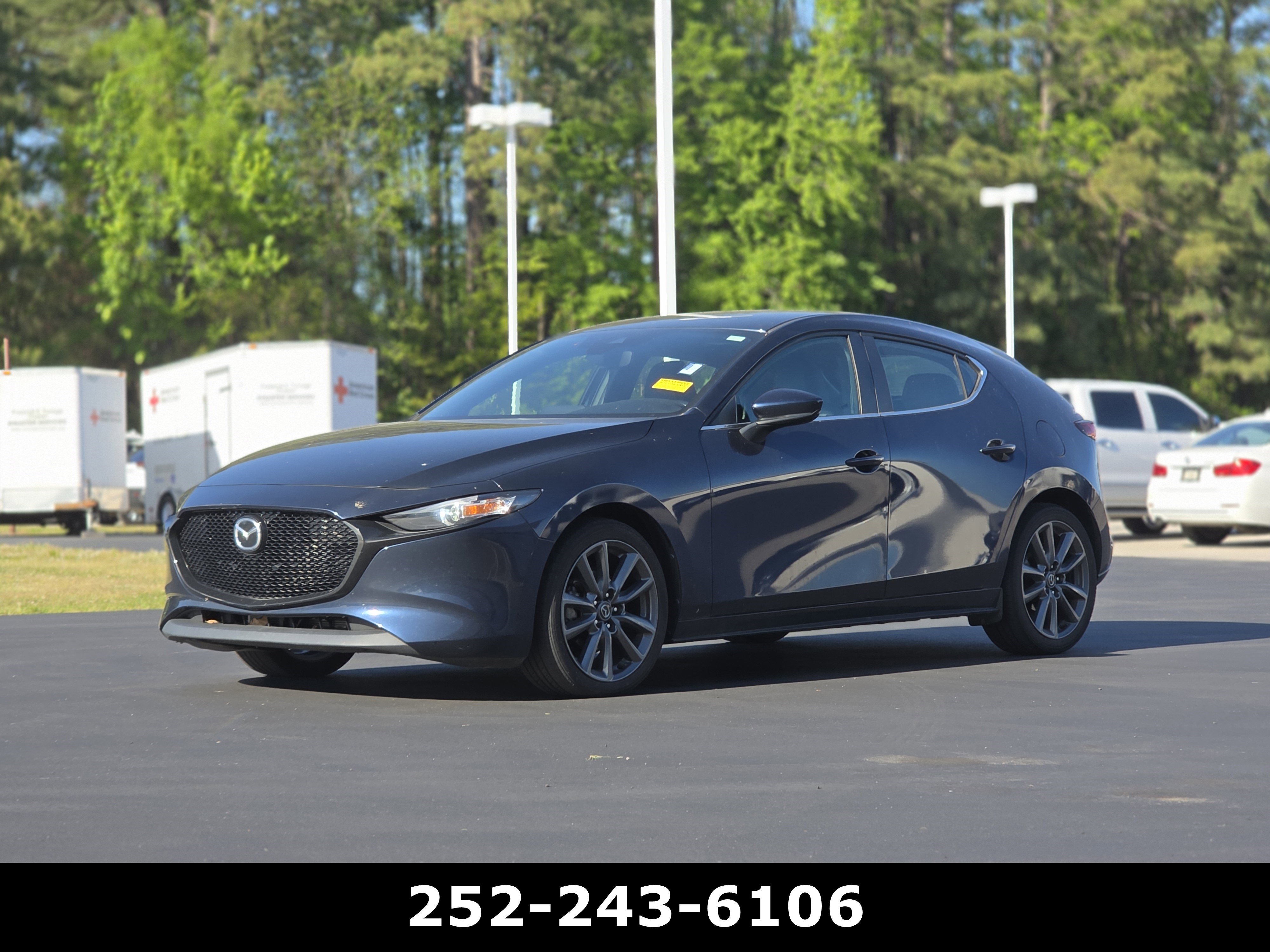 Used 2023 MAZDA MAZDA3 s image 3