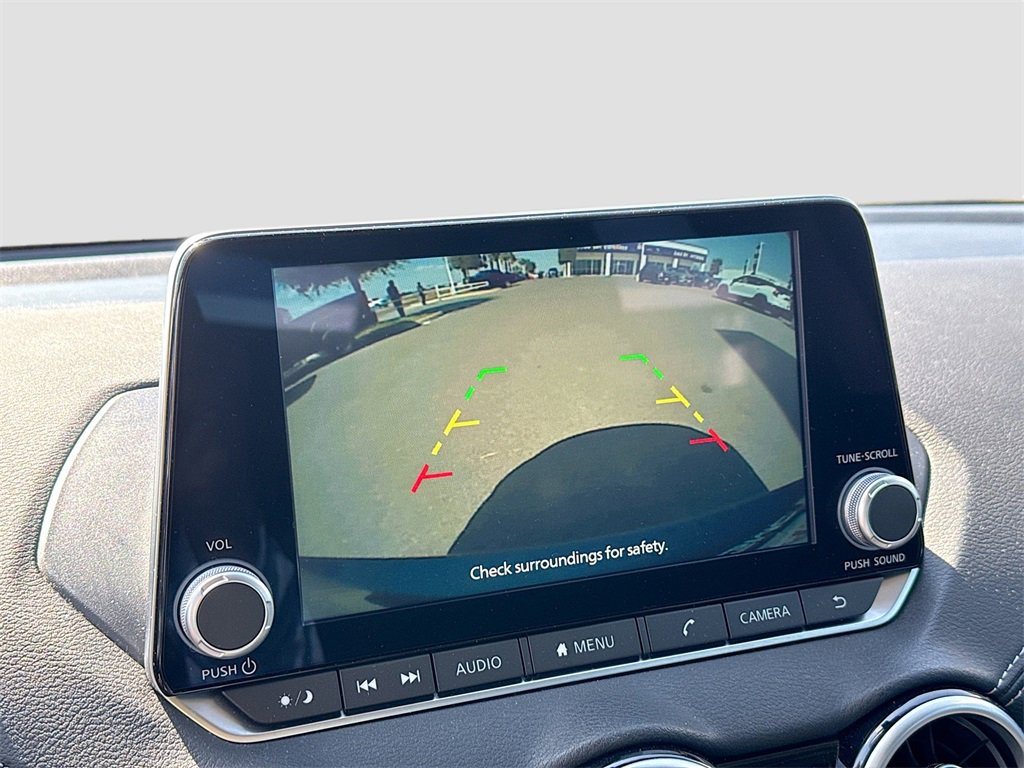 Used 2024 Nissan Sentra SV image 16