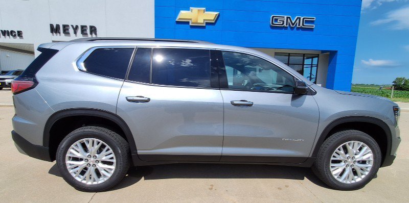 New 2026 GMC Acadia Elevation w/ Elevation Premium Package AWD/4WD image 1
