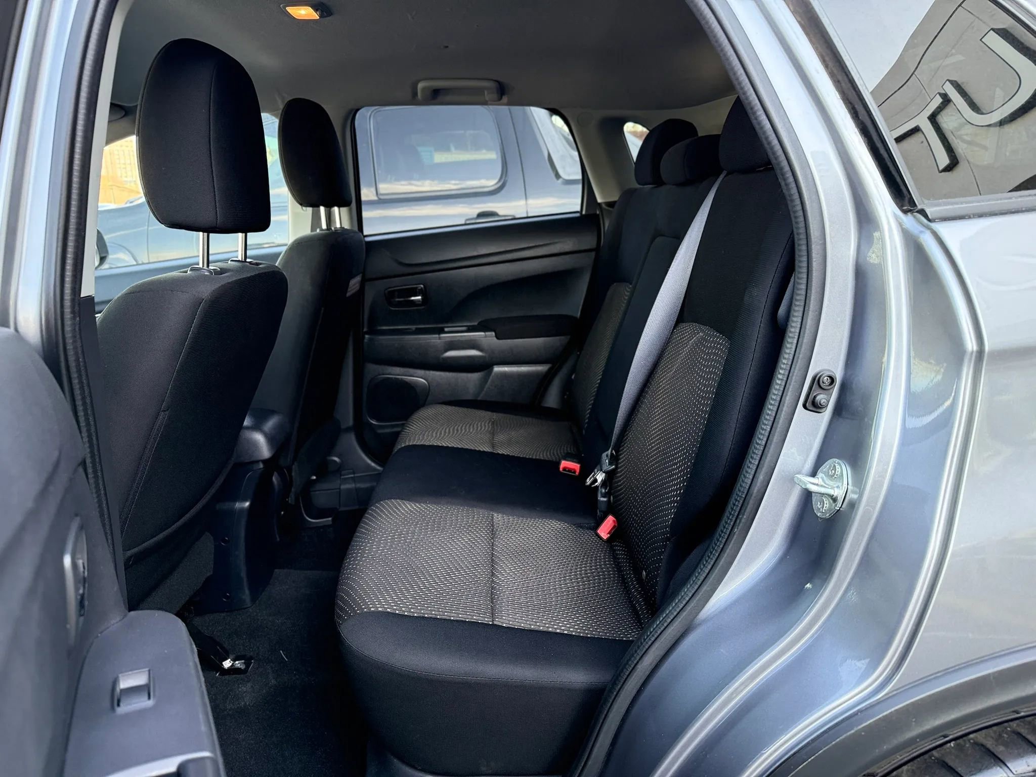 Used 2016 Mitsubishi Outlander Sport ES FWD image 25