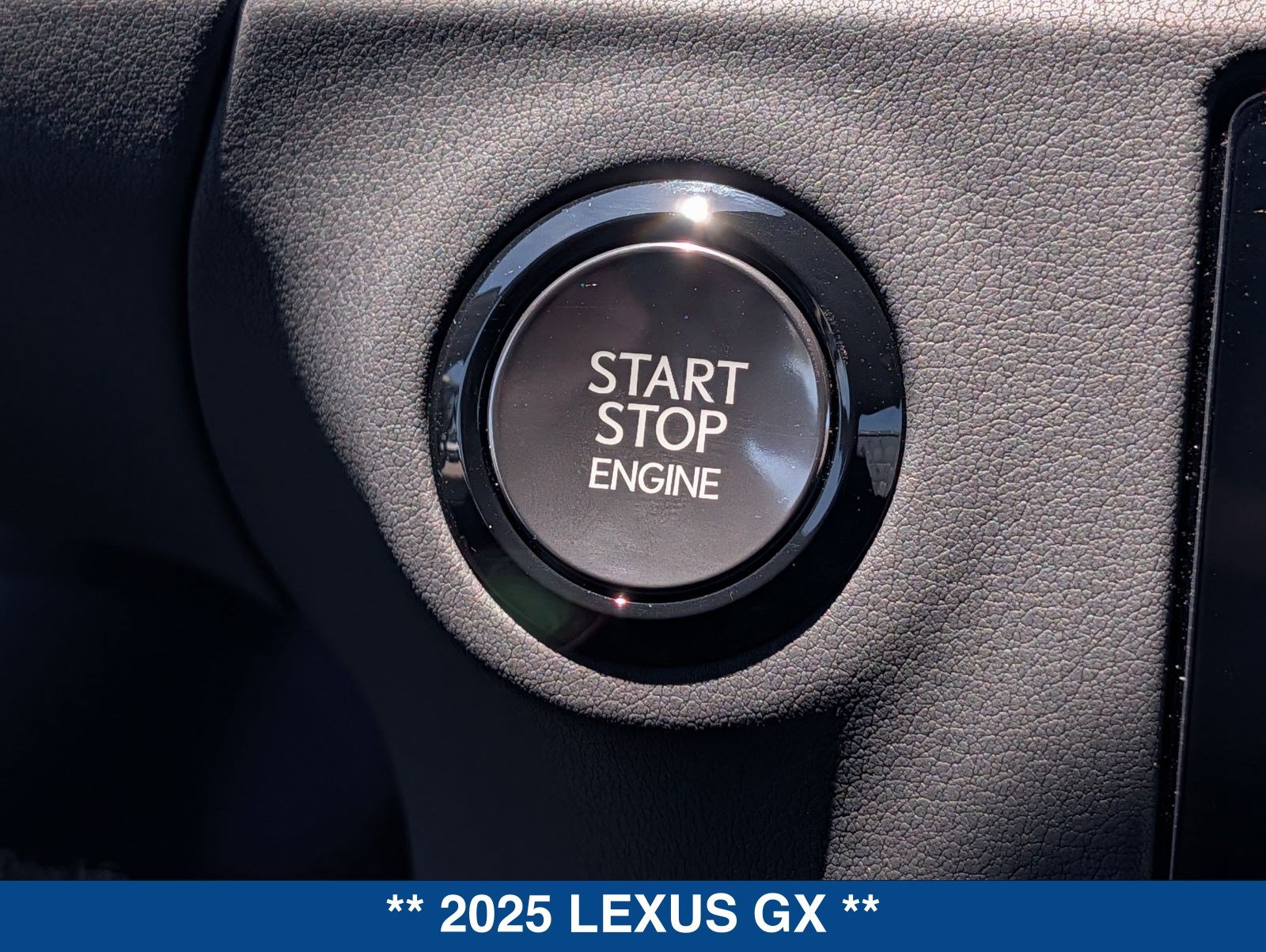 Used 2025 Lexus GX 550 w/ Accessory Package (Z1) AWD/4WD image 72
