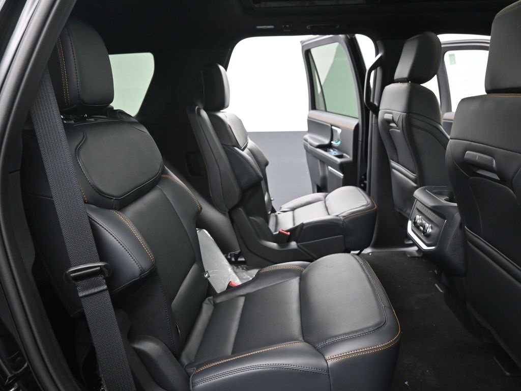 New 2025 Ford Expedition Tremor image 10