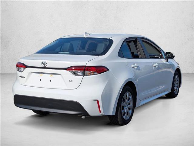 Used 2025 Toyota Corolla LE image 5