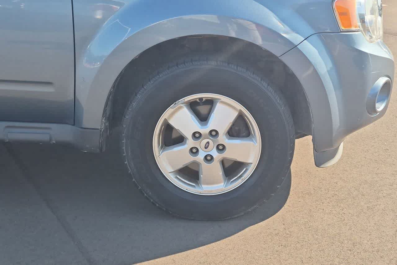 Used 2011 Ford Escape XLT FWD image 13