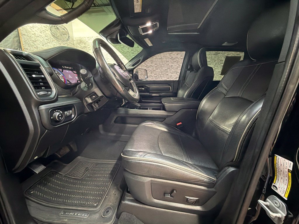 Used 2019 RAM 3500 Limited AWD/4WD image 27