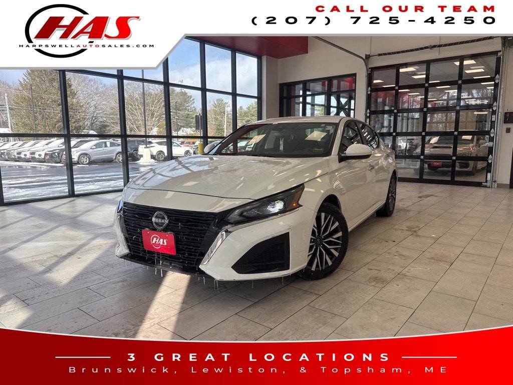 Used 2023 Nissan Altima 2.5 SV