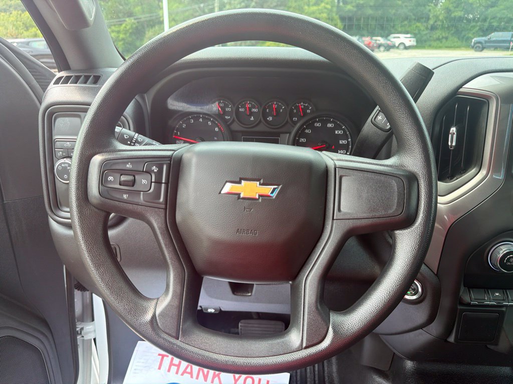 Certified 2025 Chevrolet Silverado 1500 W/T RWD image 21